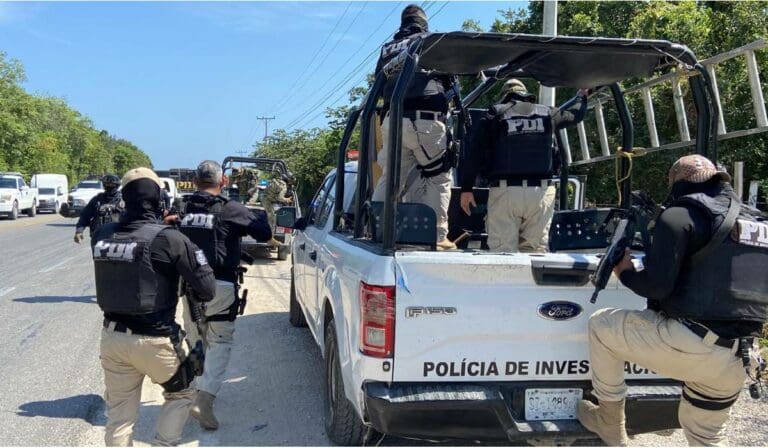 Atacan a balazos patrulla de la Policía Estatal en Bonfil; genera persecución cerca del Aeropuerto de Cancún