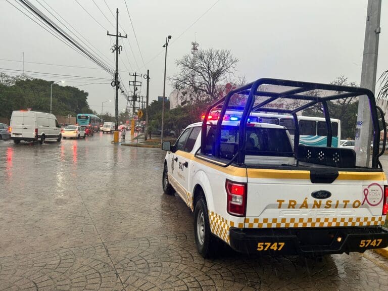 Además de las fuertes lluvias, se reportó caída de granizo en algunas zonas de Cancún
