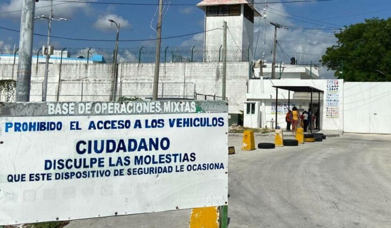 Hallan sin vida a un interno del Cereso de Cancún