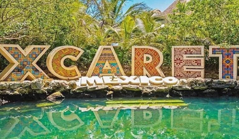 La han prohibido al Grupo Xcaret continuar usando símbolos mayas en su publicidad tanto en sus videos, parques y demás servicios.