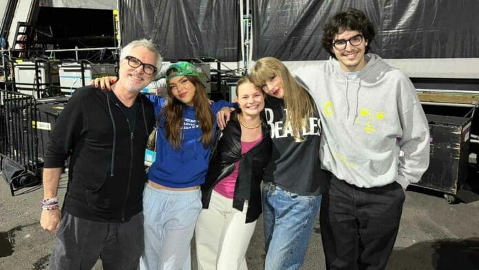 Alfonso Cuarón estuvo presente en el cuarto y último concierto de Taylor Swift en México