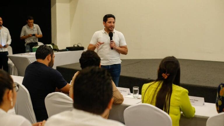 Intensifica Renán Sánchez la capacitación de la estructura verde rumbo al 2024