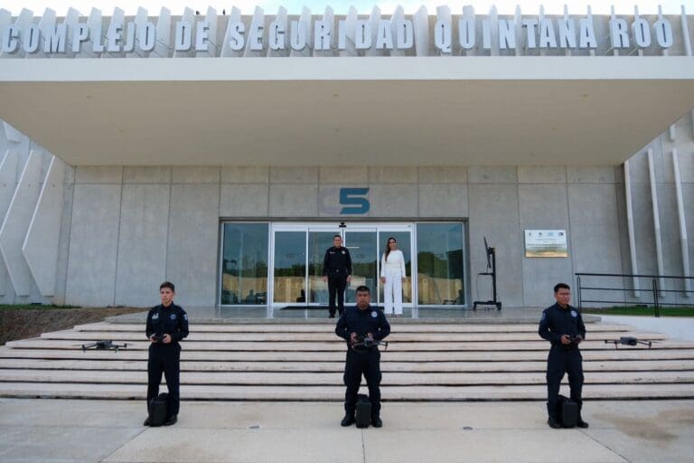 Se capacita SSC con tecnología de drones para la construcción de paz y tranquilidad en Quintana Roo