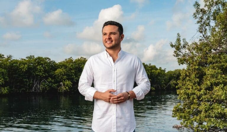 Pablo Bustamante, ganaría la presidencia municipal de Cancún 3 a 1: Poligrama