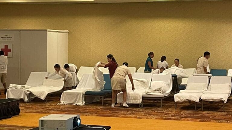 Realizan simulacro en Cancún de huracán categoría 3 en el Día Nacional de Protección Civil