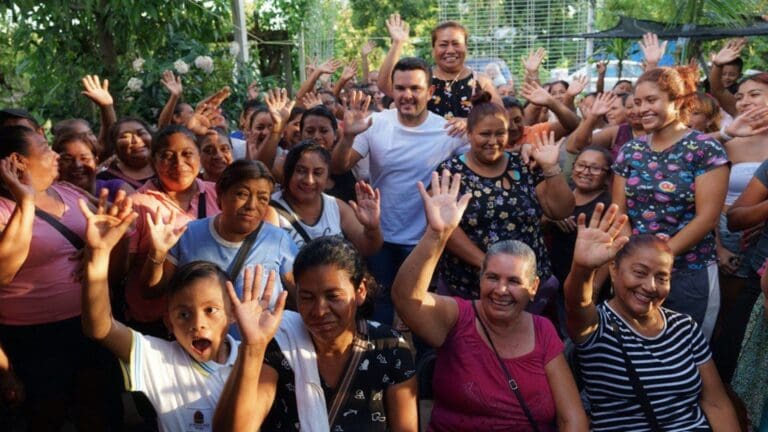 Pablo Bustamante, aliado de las mujeres en Valle Verde y Santa Cecilia