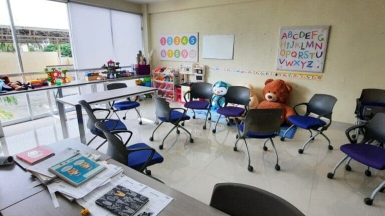 Luego de que varios menores ya se fugaron de una Casa de Asistencia del DIF en Cancún, ya se van a poner bardas en el sitio.