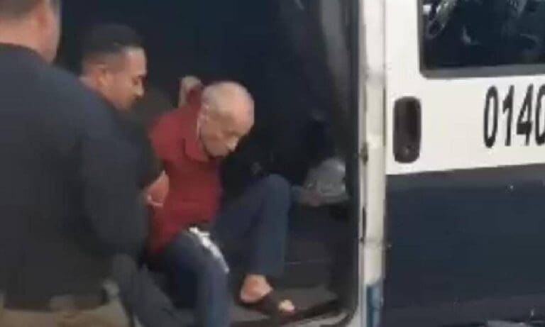 El pederasta Jean Succar Kuri fue trasladado de regreso al Cereso de Cancún, pese a las protestas de sus víctimas.