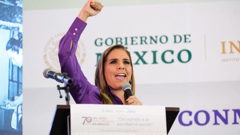 El gobierno de Quintana Roo ha logrado reducir la deuda heredada de otras administraciones. Ha pagado 3 mil millones de pesos.