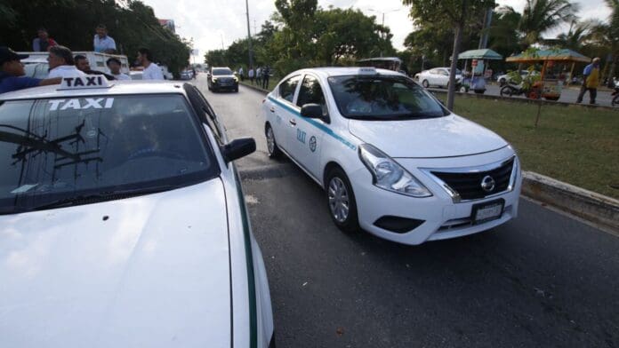 Preocupa a taxistas de Playa del Carmen el aumento en el número de asaltos