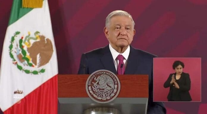 AMLO defendió al Ejército y su participación tanto en el 2 de octubre del 68 como en el caso de los estudiantes de Ayotzinapa.