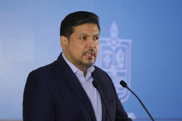 Designan a Luis Enrique Orozco gobernador interino de Nuevo León
