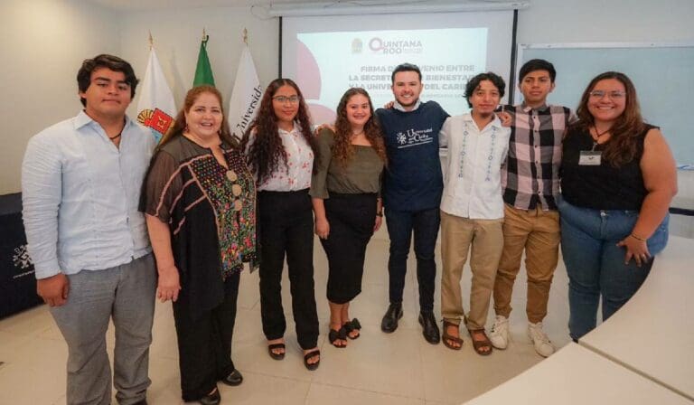 Suma Pablo Bustamante a jóvenes de la Universidad del Caribe a la transformación y el bienestar de Quintana Roo