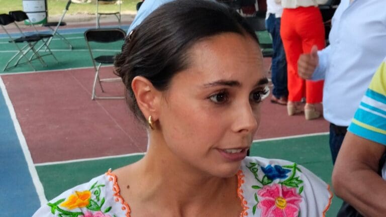 El gobierno que encabeza Ana Paty Peralta fue multado debido a los problemas detectados en el relleno sanitario.