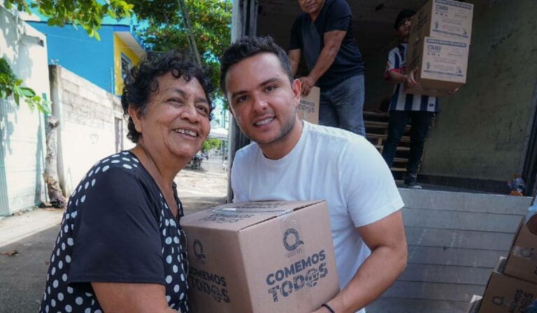 Inicia la quinta entrega de Comemos Tod@s, el Programa del Bienestar que da seguridad alimentaria a las familias cancunenses y quintanarroenses: Pablo Bustamante