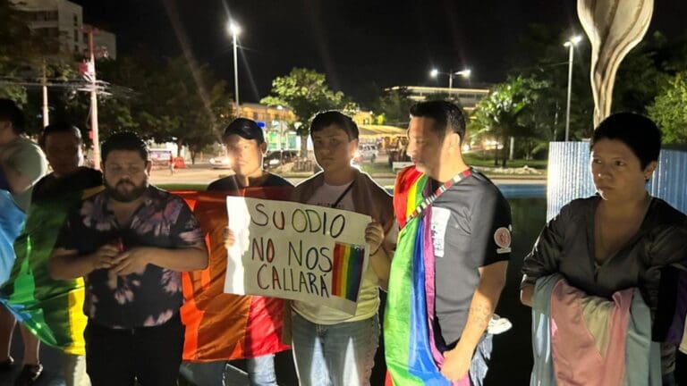 Protestan activistas LGBTTTIQ+ de Cancún por muerte de magistrade Ociel Bahena; piden se investigue el deceso