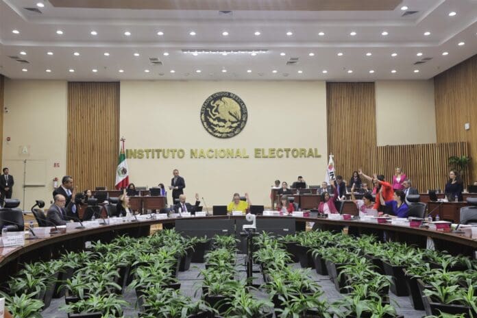Tribunal confirma paridad total van 5 mujeres y cuatro hombres por gubernaturas