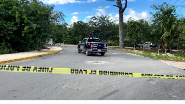 Encuentran cuerpo embolsado en fraccionamiento Vista Real de Cancún
