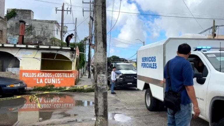 Localizan sin vida a una persona dentro de una pollería en la Región 71 de Cancún