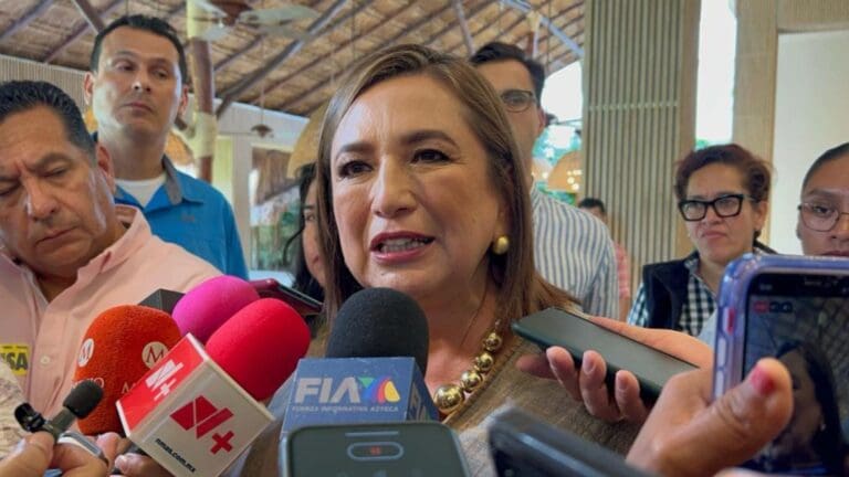 En su visita a Quintana Roo, Xóchitl Gálvez dijo que podría dar continuidad al Tren Maya, pero no olvidaría los daños ambientales.