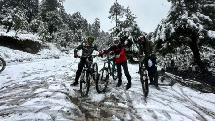 Se reportó la caída de nieve y aguanieve en la Ciudad de México y en el Edomex. Varias zonas se 