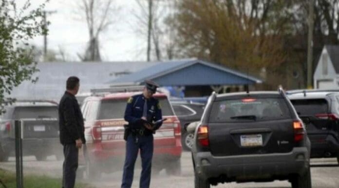 Una fiesta terminó en tragedia luego que una conductora ebria perdiera el control de su auto y arrollara a los asistentes a un cumpleaños.