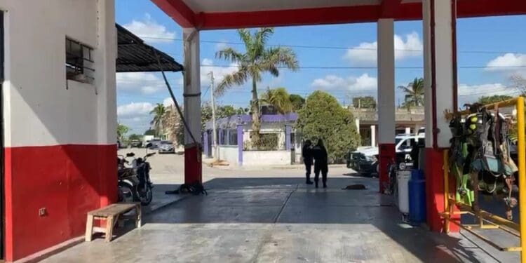 Disparan contra un bombero de Cancún en la estación de Chac Mool y ruta 4