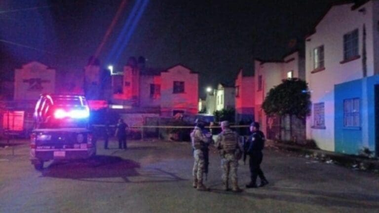 Disparan en la cabeza a un hombre en Villas Otoch Paraíso de Cancún