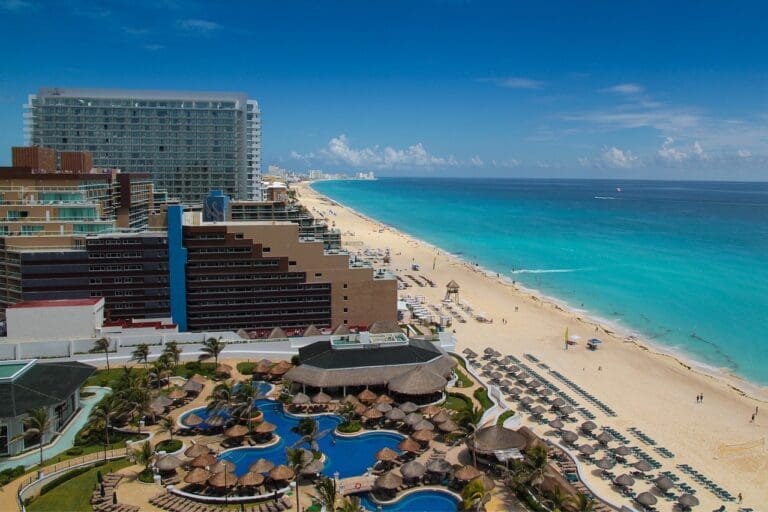 El gobierno del estado destinará 155 millones de pesos para el mantenimiento de la Zona Hotelera de Cancún para 2024