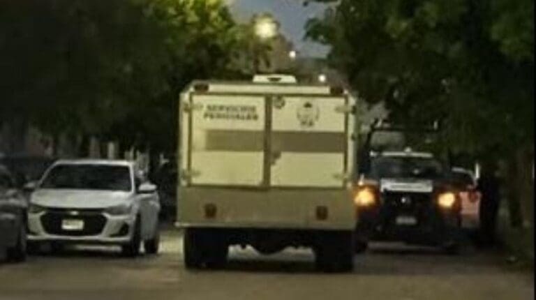 Asesinaron a una mujer y a tres hombres en Paseos del Mar de Cancún; hay además una niña de cinco años herida.