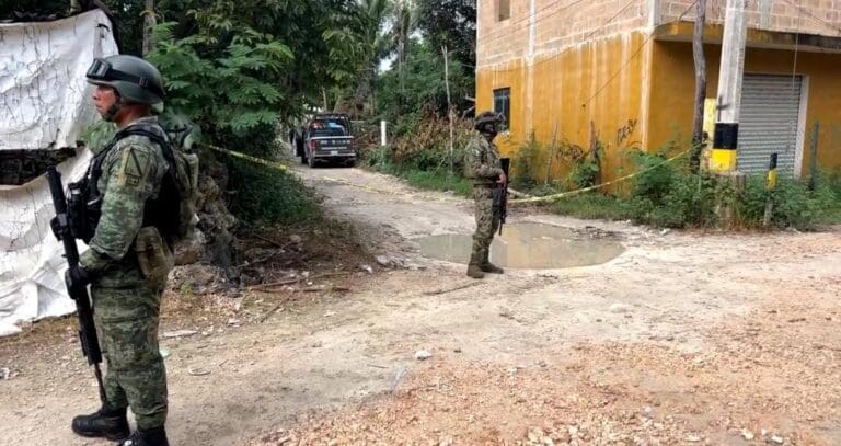 Ejecutan a balazos a un sujeto en la colonia Tres Reyes de Cancún. Continún los hechos violentos a toda hora.