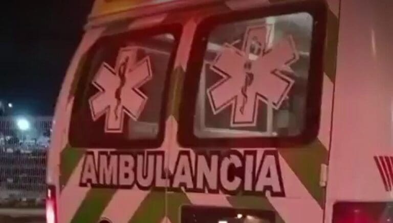 Más violencia; dispararon contra un sujeto en un taller mecánico de Cancún la tarde-noche de este viernes 7 de febrero.