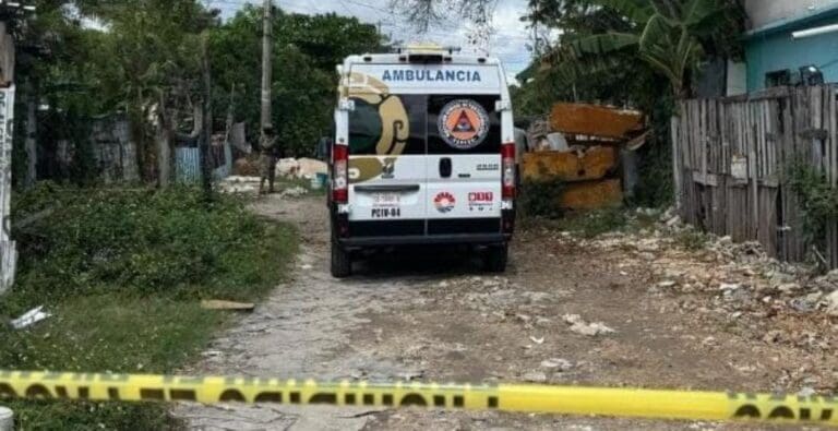 Sigue la inseguridad; asesinan a un mototaxista en la 234 de Cancún. No hay día en el que no se reporten ataques.