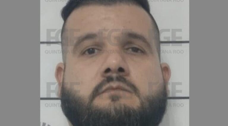 Dan 31 años de cárcel a Carlos Eduardo Torres por asesinato del dueño del restaurante "El Cejas" de Cancún.