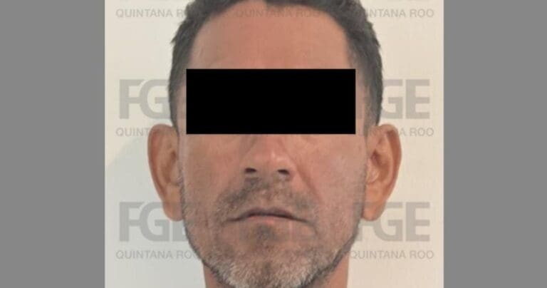 Sujeto que arrojó ácido a una mujer en el centro de Cancún estará por lo menos dos años en prisión preventiva.