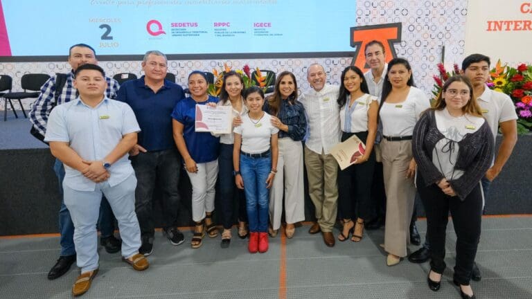 Fortalece Mara Lezama la profesionalización inmobiliaria para dar certeza jurídica a las familias de Quintana Roo