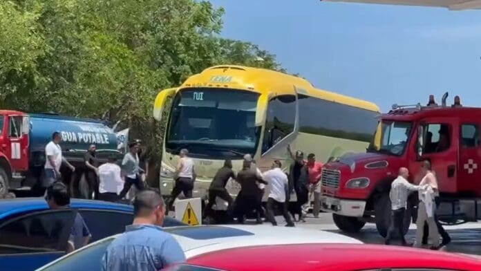 Video: Presuntos taxistas 