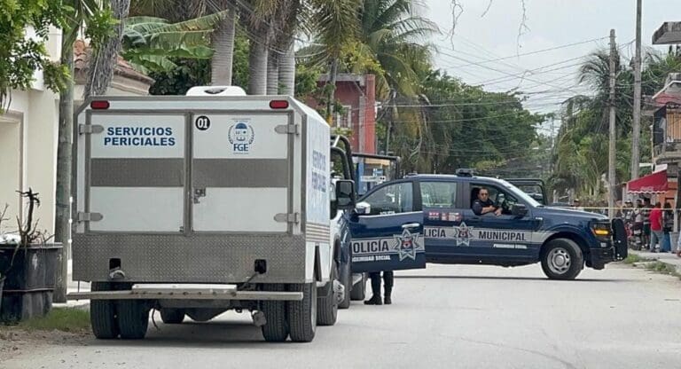 Asesinan a delegado de la Untrac en Bonfil, a las afueras de Cancún. Continúa la violencia en el destino turístico.