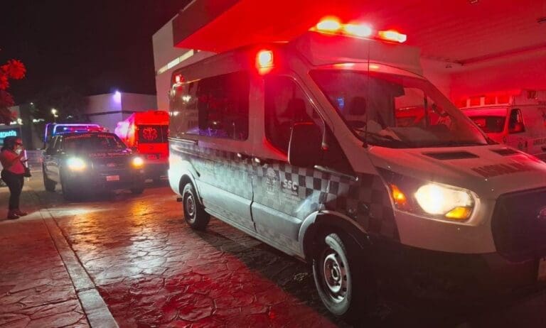 Más violencia; disparan contra un hombre en la 259 de Cancún y hallan a un "tableado" en El Crucero. No hay tregua.