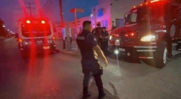 Sujeto intenta quitarse la vida con gas LP en el centro de Cancún; trasciende que se trataba de un famoso doctor.