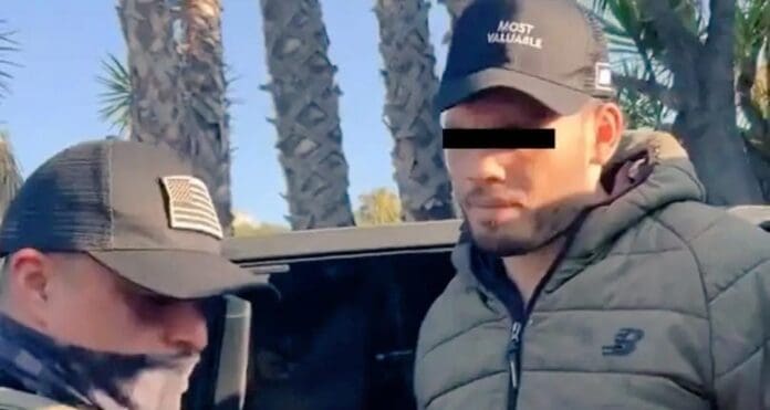 Trasladan a Julio César Chávez Jr. al penal de máxima seguridad de Hermosillo, Sonora. Fue entregado hace unas horas por EU.