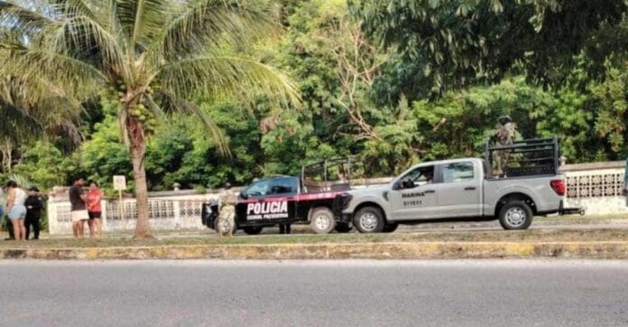 Asesinan a dos personas en Chetumal; abandonan los restos en puntos distintos de la capital de Quintana Roo.