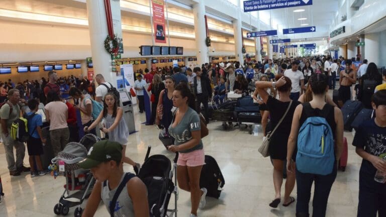 Aeropuerto de Cancún es el único con vuelos directos a todas las sedes del Mundial FIFA 2026: Bernardo Cueto