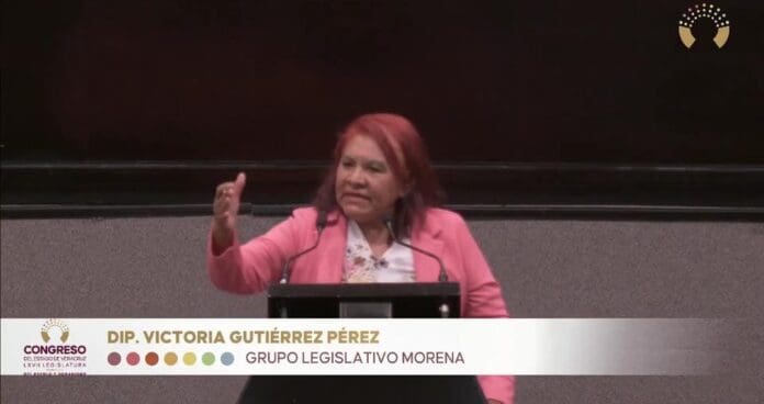Gran polémica luego que una diputada de Morena afirmara que científicos de Veracruz diseñaron una nave para ir a Marte.