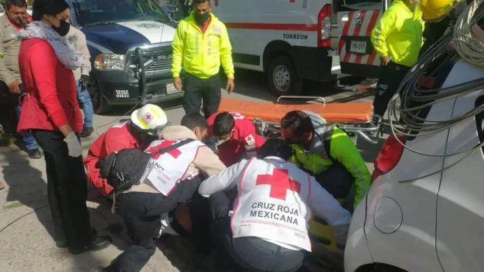 Trabajador se encuentra grave tras sufrir una descarga eléctrica en Coahuila Trabajador se encuentra grave tras sufrir una descarga eléctrica en Coahuila