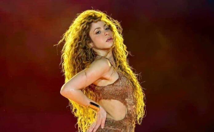 Hombre de 80 años en Miami, Florida pierde demanda contra Shakira por fraude digital Hombre de 80 años en Miami, Florida pierde demanda contra Shakira por fraude digital