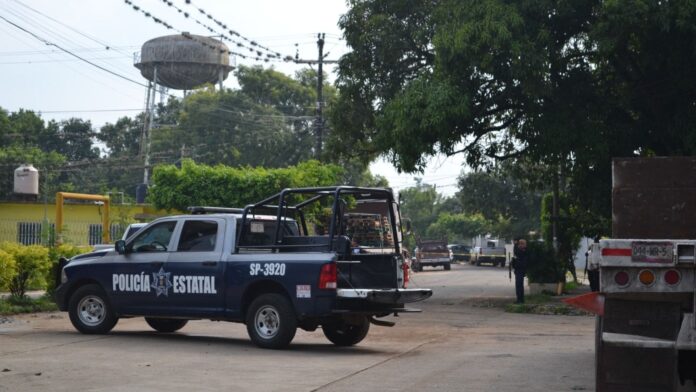 Enfrentamiento en un bar deja al menos cinco muertos y dos heridos en Atoyac, Veracruz Enfrentamiento en un bar deja al menos cinco muertos y dos heridos en Atoyac, Veracruz
