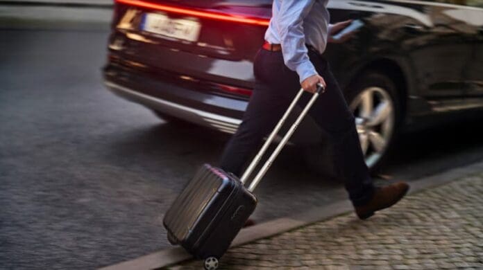 Podrán conductores de Uber operar en todos los aeropuertos de México tras orden judicial Podrán conductores de Uber operar en todos los aeropuertos de México tras orden judicial