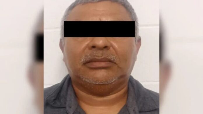 Capturan a El Carnal, exjefe de la Policía de Tabasco y presunto líder regional del CJNG Capturan a “El Carnal”, exjefe de la Policía de Tabasco y presunto líder regional del CJNG