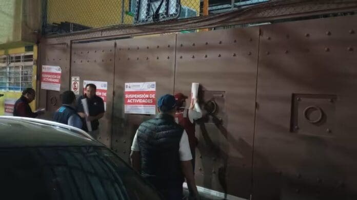 Rescatan a más de 30 niños tras una denuncia de violación en el albergue Casa de la Mercedes en CDMX Rescatan a más de 30 niños tras una denuncia de violación en el albergue